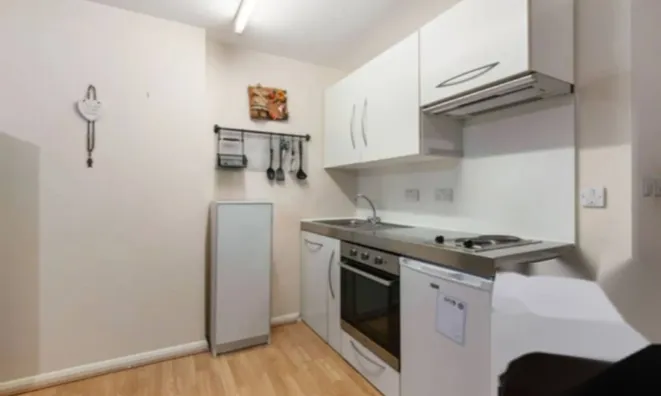 Недвижимость St George Wharf, Vauxhall: 5