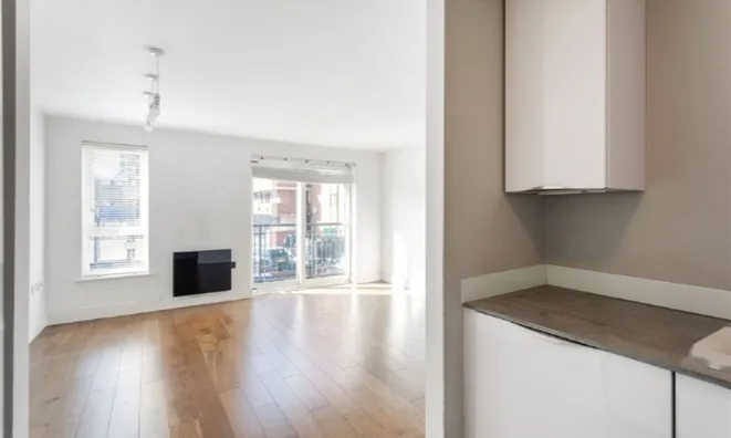 Недвижимость Selby Street: 11