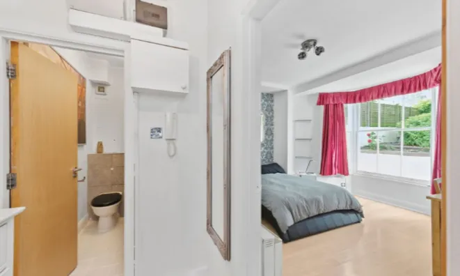 Недвижимость Cliff Road: 3