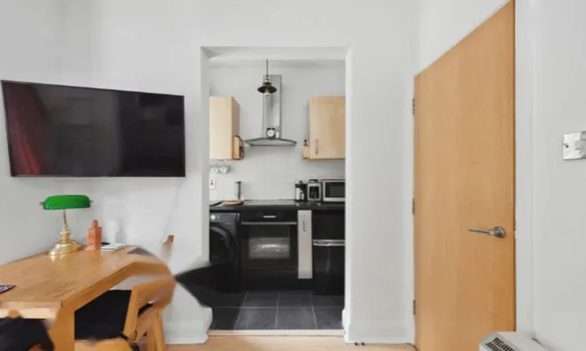 Недвижимость Cliff Road: 11