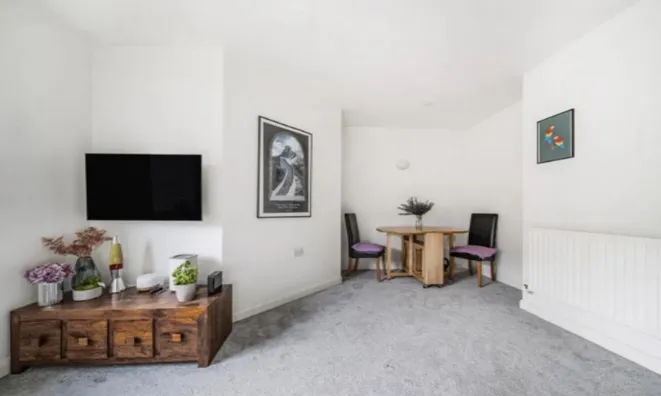 Недвижимость Atwood House, Beckford Close: 6