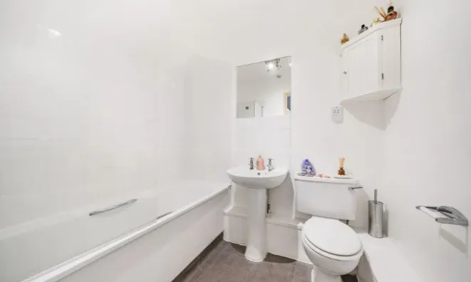 Недвижимость Atwood House, Beckford Close: 9