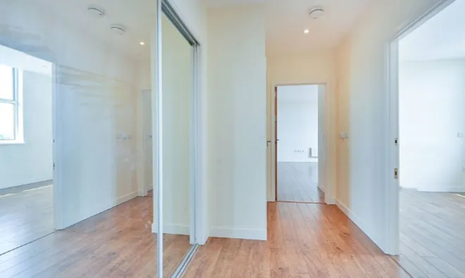 Недвижимость Bromyard House, Acton: 4