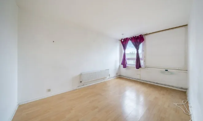 Недвижимость John Ruskin Street, Oval: 1