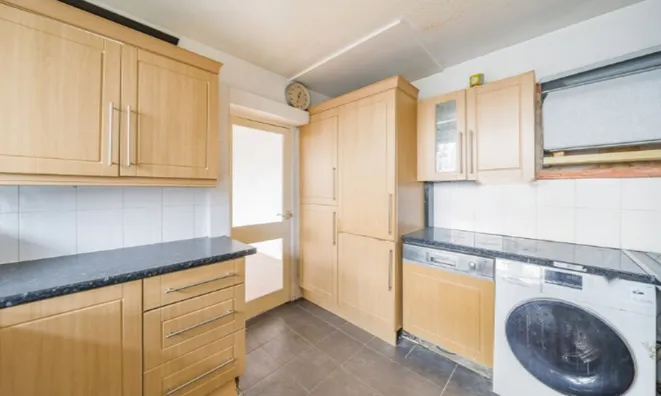 Недвижимость John Ruskin Street, Oval: 9