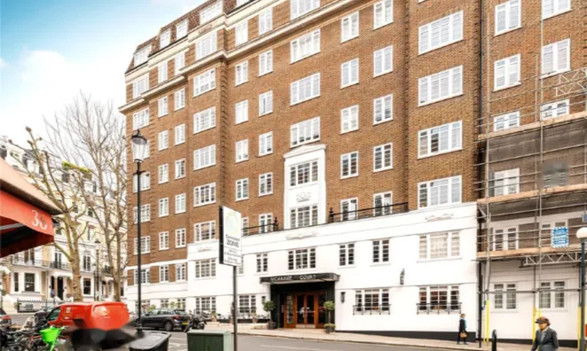 Недвижимость Vicarage Court, Vicarage Gate, Kensington: 3