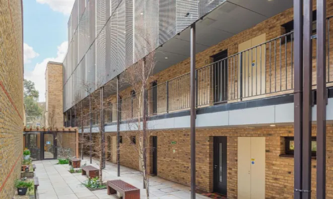 Недвижимость Juxon Street: 10