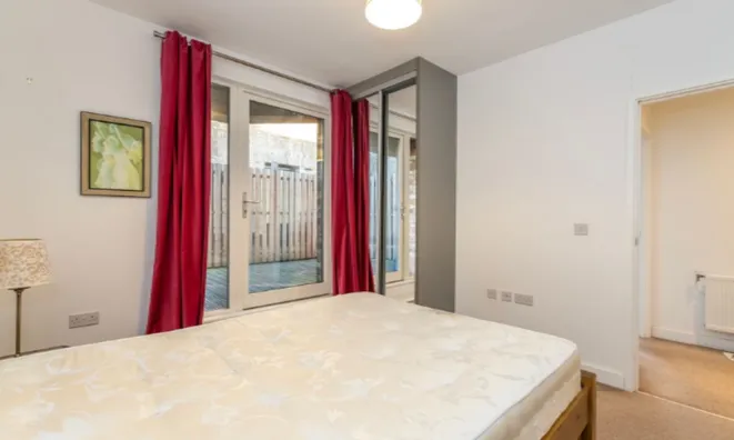 Недвижимость Hilltop Avenue: 3