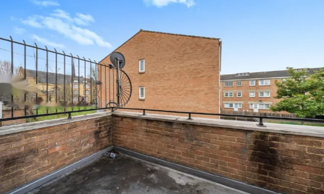 Недвижимость Hillery Close: 4