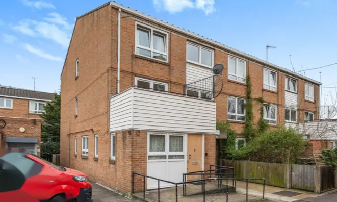 Недвижимость Hillery Close: 6