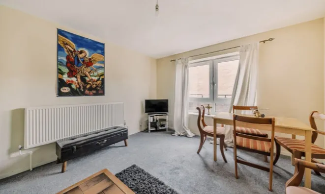 Недвижимость Hillery Close: 11