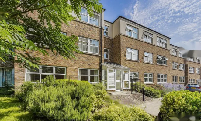 Недвижимость Ferndale Road: 11