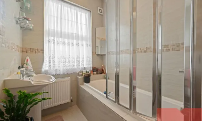 Недвижимость Crouch Road: 3