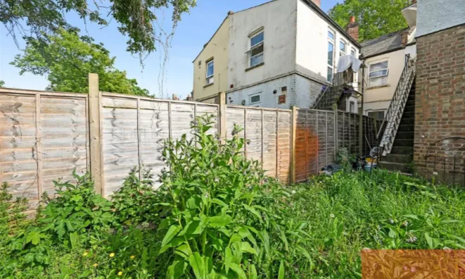 Недвижимость Crouch Road: 4