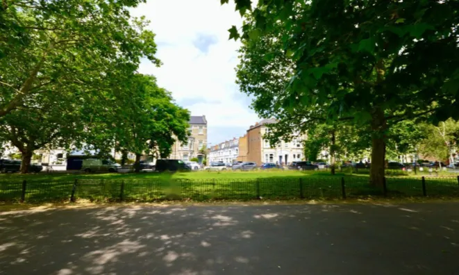 Недвижимость New Kings Road: 2