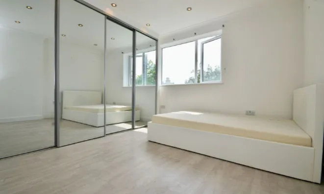 Недвижимость New Kings Road: 9