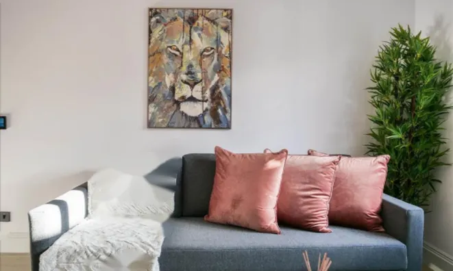 Недвижимость Canterbury Court, Bromyard Avenue: 10