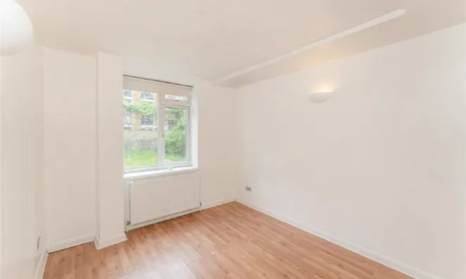 Недвижимость Johnson Street: 5