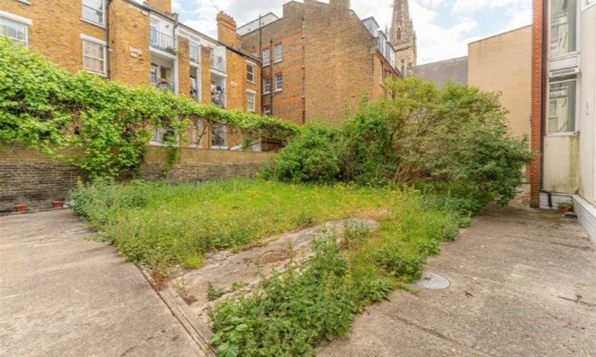 Недвижимость Johnson Street: 8