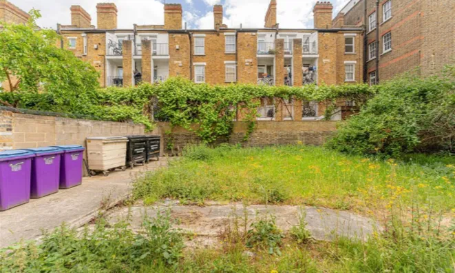 Недвижимость Johnson Street: 9