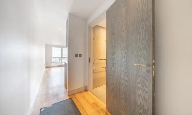 Недвижимость Townmead Road, Fulham: 2