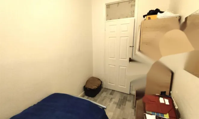 Недвижимость St. Thomas's Road: 2