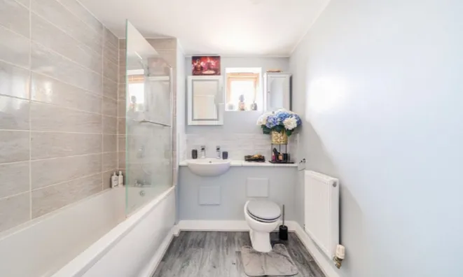 Недвижимость Shakespeare Road: 4