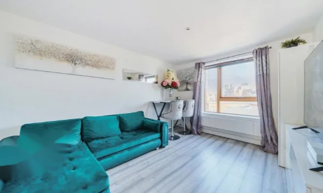 Недвижимость Shakespeare Road: 10