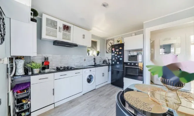 Недвижимость Shakespeare Road: 11