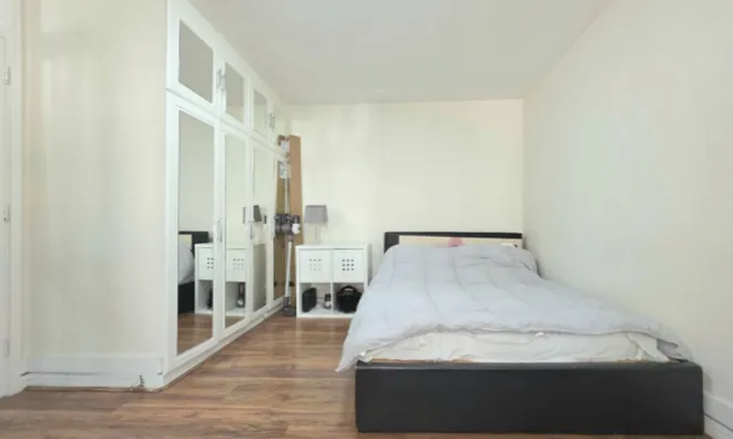 Недвижимость Cromwell Road: 10