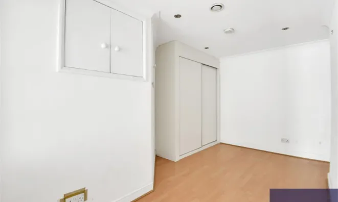 Недвижимость Westbourne Park Road: 1