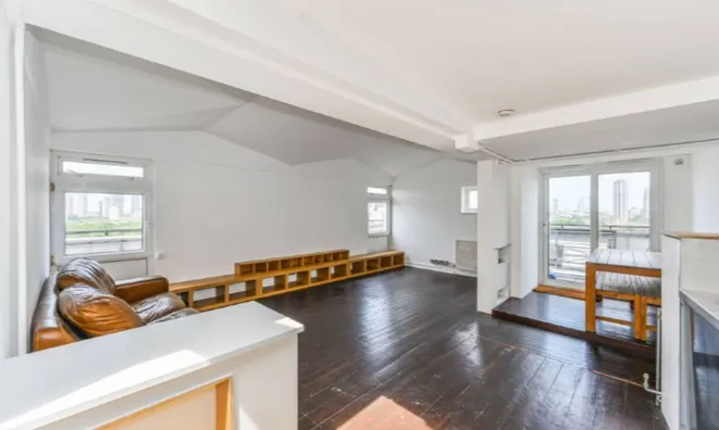 Недвижимость Brandon Estate, Oval: 9