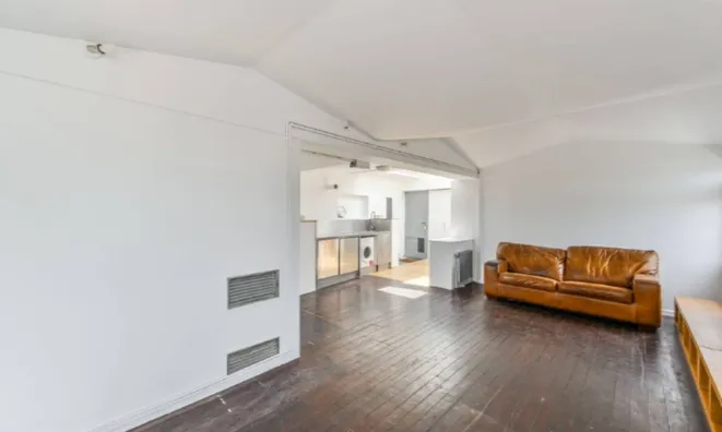 Недвижимость Brandon Estate, Oval: 11