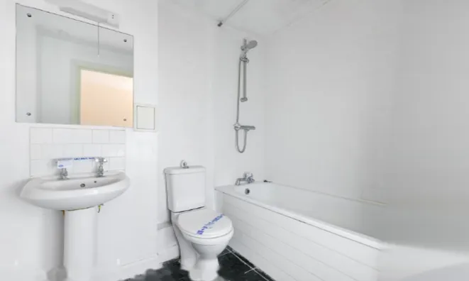 Недвижимость Uxbridge Road: 3