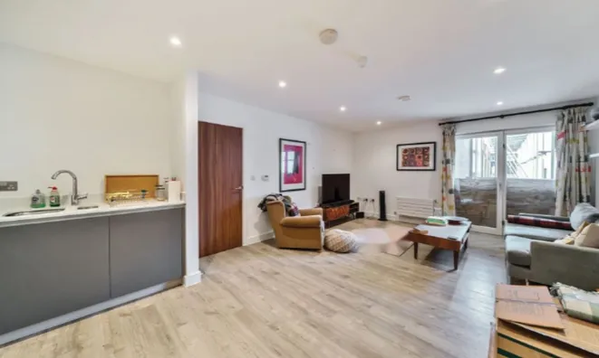 Недвижимость Clapham Road: 3