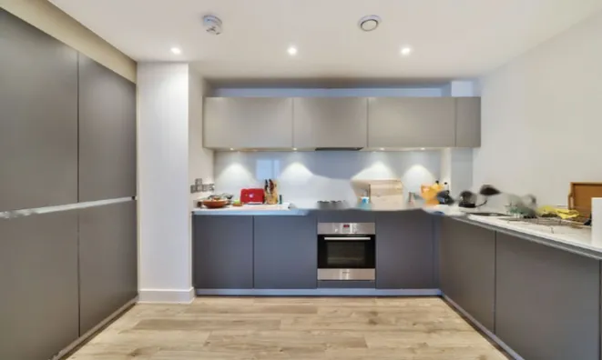 Недвижимость Clapham Road: 10