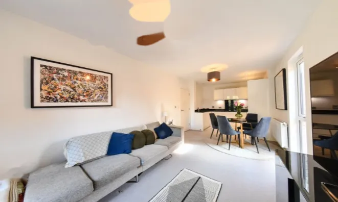 Недвижимость Coleby House, Woodly Crescent: 14