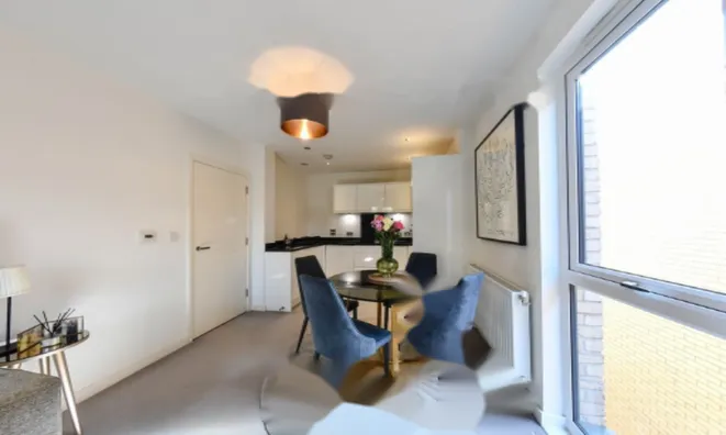 Недвижимость Coleby House, Woodly Crescent: 15