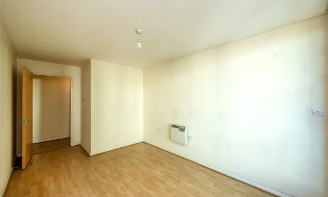 Недвижимость St. George Wharf: 2