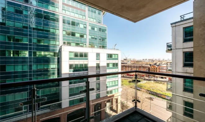 Недвижимость St. George Wharf: 7