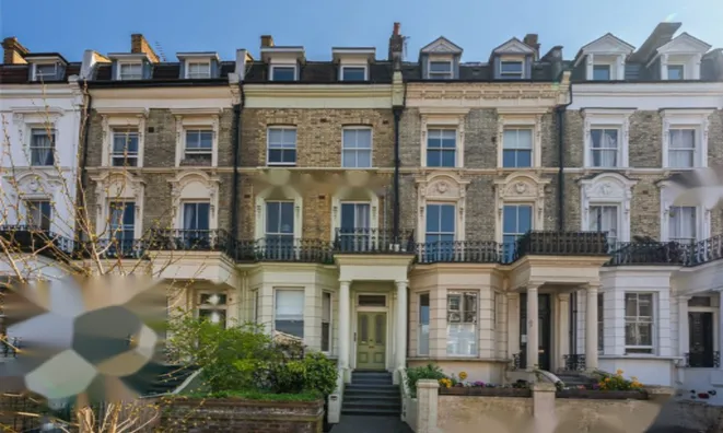 Недвижимость Sutherland Avenue: 6