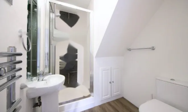 Недвижимость Churchfield Road: 5