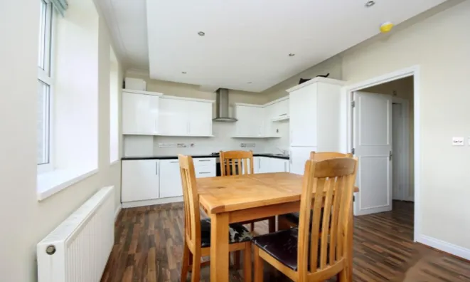 Недвижимость Churchfield Road: 7