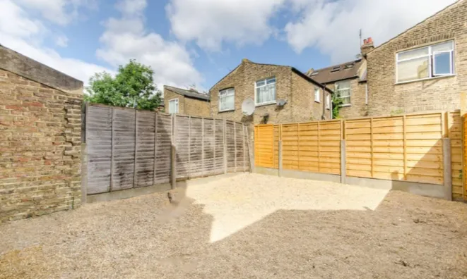 Недвижимость Tunley Road NW10, Harlesden, London: 2