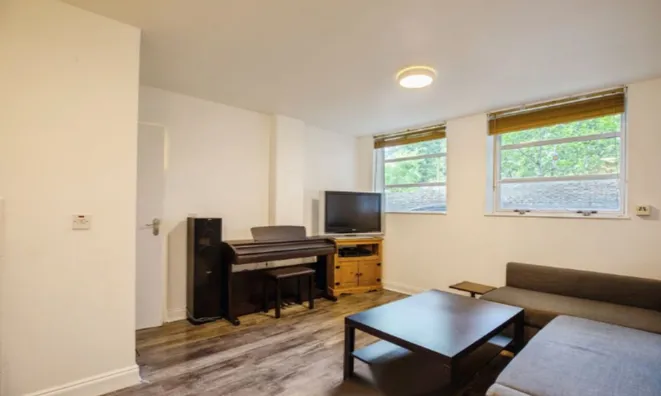 Недвижимость 105 Alscot Road: 10