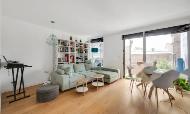 Недвижимость Woodger Road: 6