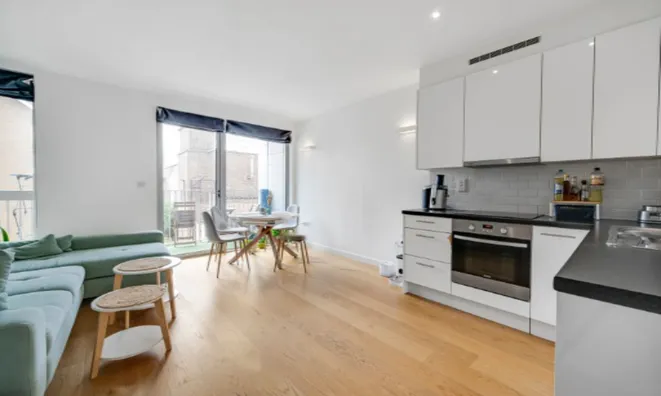 Недвижимость Woodger Road: 10