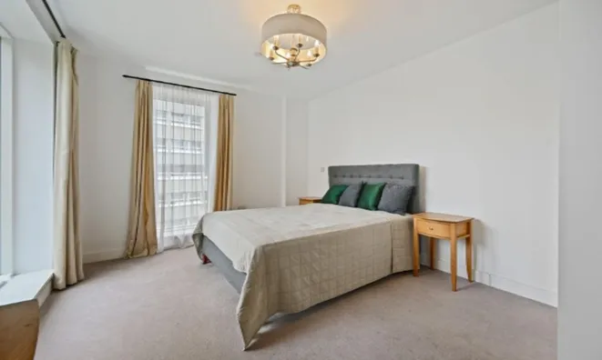 Недвижимость Trinity Way, Acton: 1