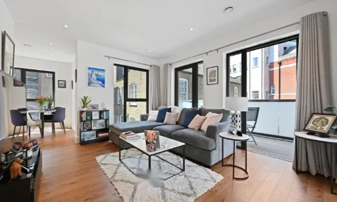 Недвижимость Salisbury Street: 4