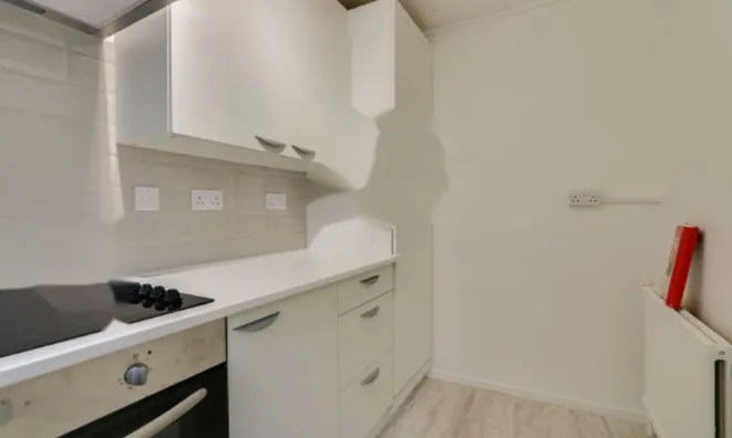 Недвижимость Mary Datchelor Close: 7